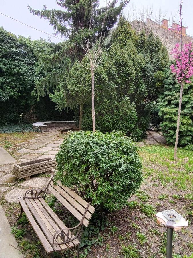 Downtown Romantic Szekesfehervar Bagian luar foto